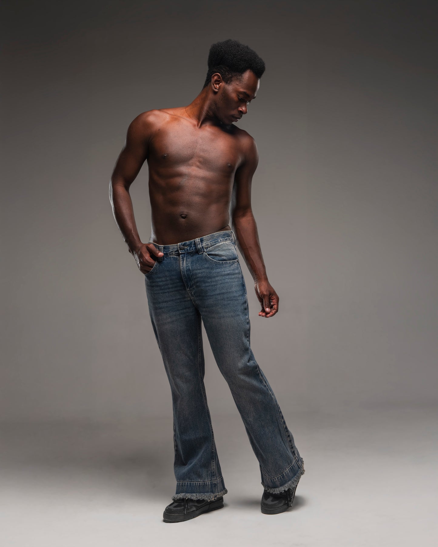 BELL-BOOT JEANS